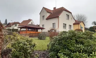 RTYNĚ V PODKRKONOŠÍ  - rekreační dům