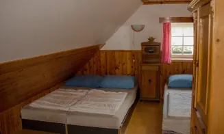 MARKOUŠOVICE - chalupa - foto číslo 35