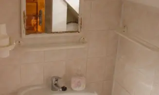 MARKOUŠOVICE - chalupa - foto číslo 2