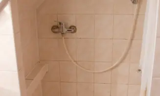 MARKOUŠOVICE - chalupa - foto číslo 12