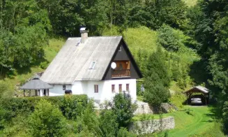 ČESKÁ METUJE - VLÁSENKA - chata