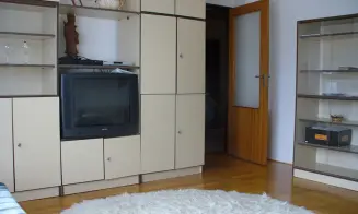 HRONOV - apartmán - foto číslo 6