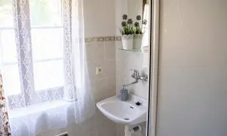 TEPLICE NAD METUJÍ - penzion - foto číslo 1