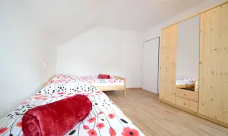 ČESKÁ METUJE - chalupa - foto číslo 2