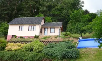 BATŇOVICE  *** -  chata