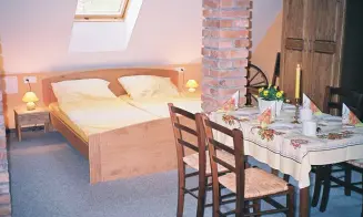 CHLÍVCE *** - chalupa - foto číslo 13