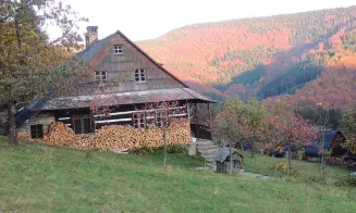 VELKÁ KYČERA - horní stylová dřevěnice - foto číslo 12