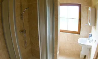 VELKÉ KARLOVICE - chalupa - foto číslo 1