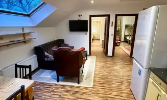 BUKOVEC - chata s bazénem - foto číslo 11