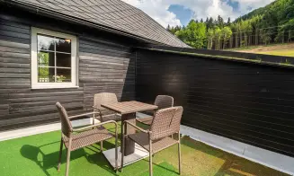 BYSTŘIČKA - luxusní chalupa s velkým bazénem - foto číslo 28