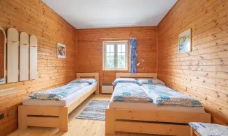 BYSTŘIČKA - luxusní chalupa s velkým bazénem - foto číslo 35