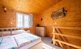 BYSTŘIČKA - luxusní chalupa s velkým bazénem - foto číslo 11