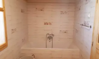 KOMORNÍ LHOTKA - chalupa - foto číslo 1