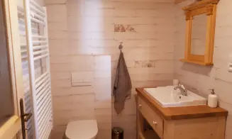 KOMORNÍ LHOTKA - chalupa - foto číslo 25