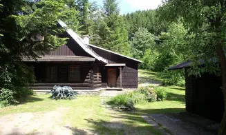 DOLNÍ BEČVA - roubená chalupa - hlavní obrázek