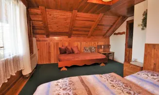 ARNOŠTOV - chata - foto číslo 4