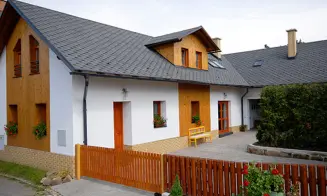 ROVENSKO POD TROSKAMI - chalupa - foto číslo 24