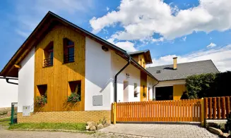 ROVENSKO POD TROSKAMI - chalupa - foto číslo 23