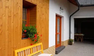 ROVENSKO POD TROSKAMI - chalupa - foto číslo 17