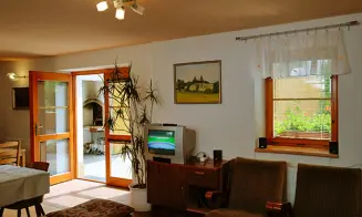 ROVENSKO POD TROSKAMI - chalupa - foto číslo 6