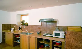 ROVENSKO POD TROSKAMI - chalupa - foto číslo 11