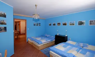 ROVENSKO POD TROSKAMI - chalupa - foto číslo 26