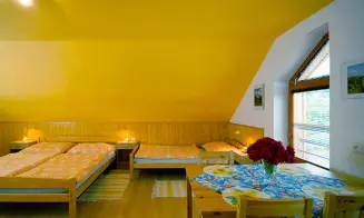 ROVENSKO POD TROSKAMI - chalupa - foto číslo 27