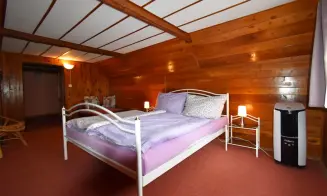 MLADOSTOV -  chalupa na samotě - foto číslo 2