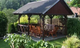 ŽDÍRNICE - chalupa - foto číslo 1