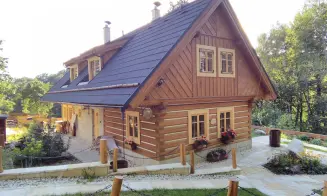 ROKYTNICE - HRUBÁ SKÁLA - roubenka - foto číslo 32