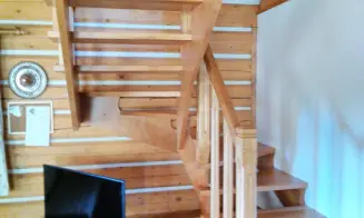 ROKYTNICE - HRUBÁ SKÁLA - roubenka - foto číslo 22