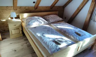 ROKYTNICE - HRUBÁ SKÁLA - roubenka - foto číslo 38