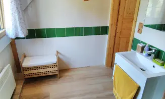 ROKYTNICE - HRUBÁ SKÁLA - roubenka - foto číslo 34