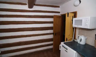 TUŽÍN  - stylová roubenka - foto číslo 12