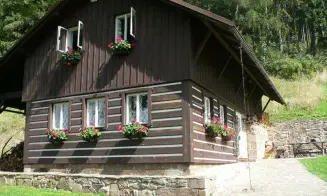 TATOBITY - stylová dřevěnice - foto číslo 1