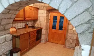 ŽERNOV - roubená chalupa - foto číslo 28