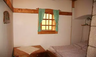 ŽERNOV - roubená chalupa - foto číslo 25