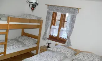 ŽERNOV - roubená chalupa - foto číslo 12