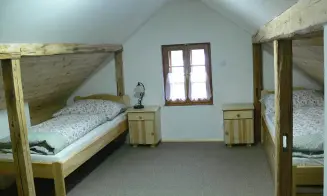 ŽERNOV - roubená chalupa - foto číslo 26