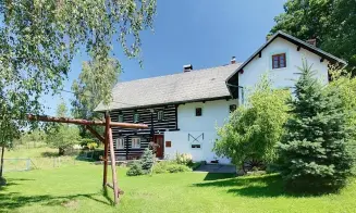 ŽERNOV - roubená chalupa