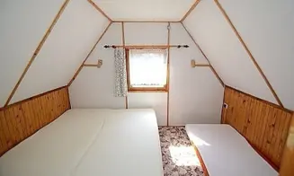 KNĚŽNICE - chata - foto číslo 5