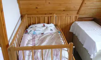 KNĚŽNICE - chata - foto číslo 9