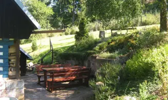 SYŘENOV - roubenka - foto číslo 2