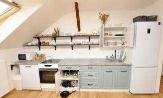 HOLENICE - dům s přítomností majitele - foto číslo 5