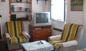 KUMBURSKÝ ÚJEZD *** - chalupa - foto číslo 5