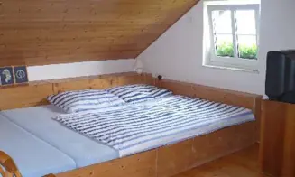 ŽELEZNÝ BROD *** - zděná chata - foto číslo 2