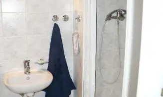 ŽELEZNÝ BROD *** - zděná chata - foto číslo 5