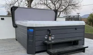 ARNOLTICE - chalupa - foto číslo 15