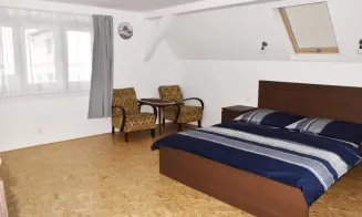 DOLNÍ POUSTEVNA - chata - foto číslo 13