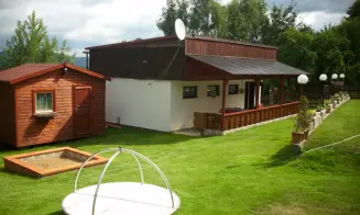 LABSKÁ STRÁŇ - 2 chaty